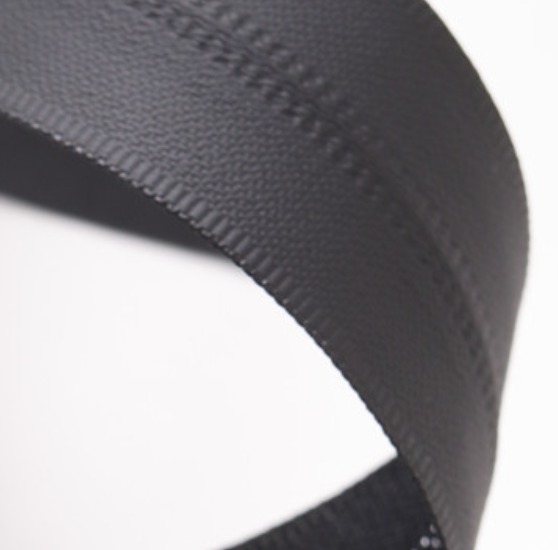 Waterproof long chain zipper