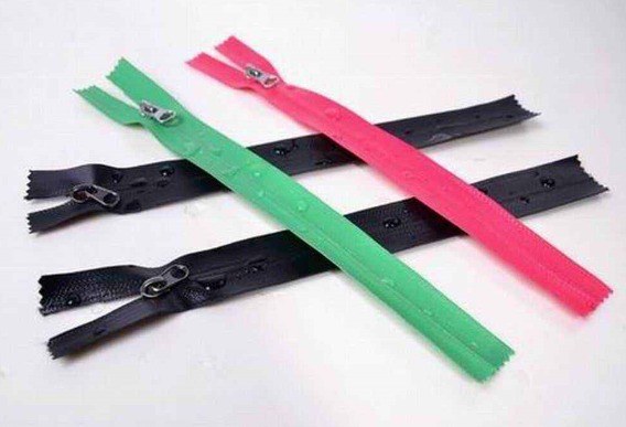 Waterproof finished zipper